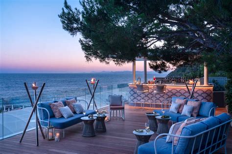 cote d azur luxury hotels.